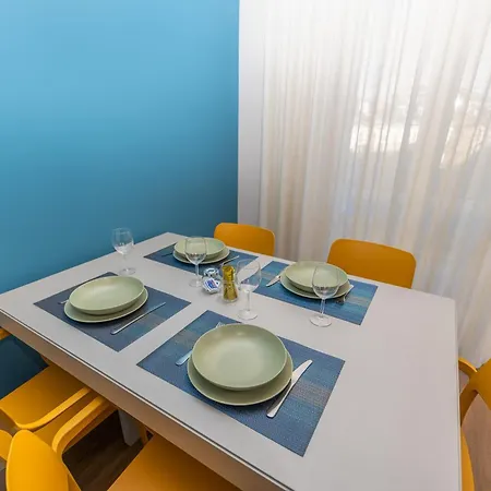 Welchome, * 밀라노