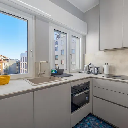 Welchome, * 밀라노