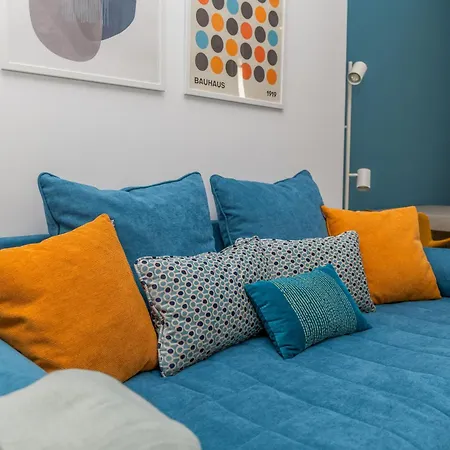 Welchome, 아파트 *